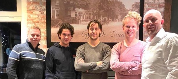 Bar gezellig.jpg